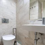 Vintage 1-bedroom Oasis Center *