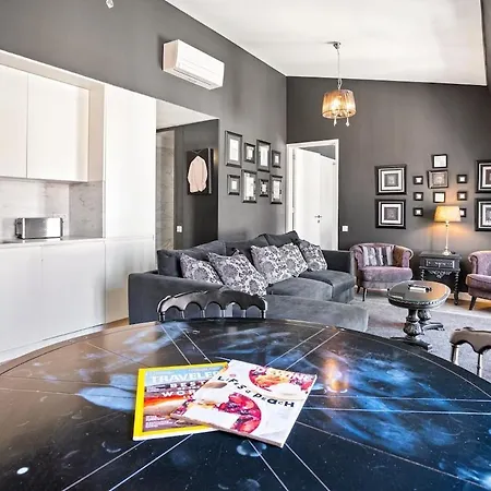 Vintage 1-bedroom Oasis Center Apartment Lisbon