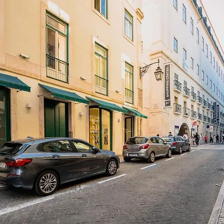 Vintage 1-bedroom Oasis Center Daire *